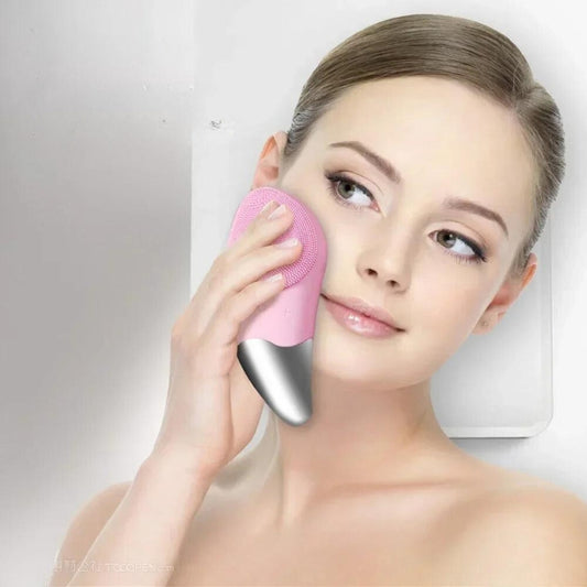 Mini Electric Facial Cleansing Brush